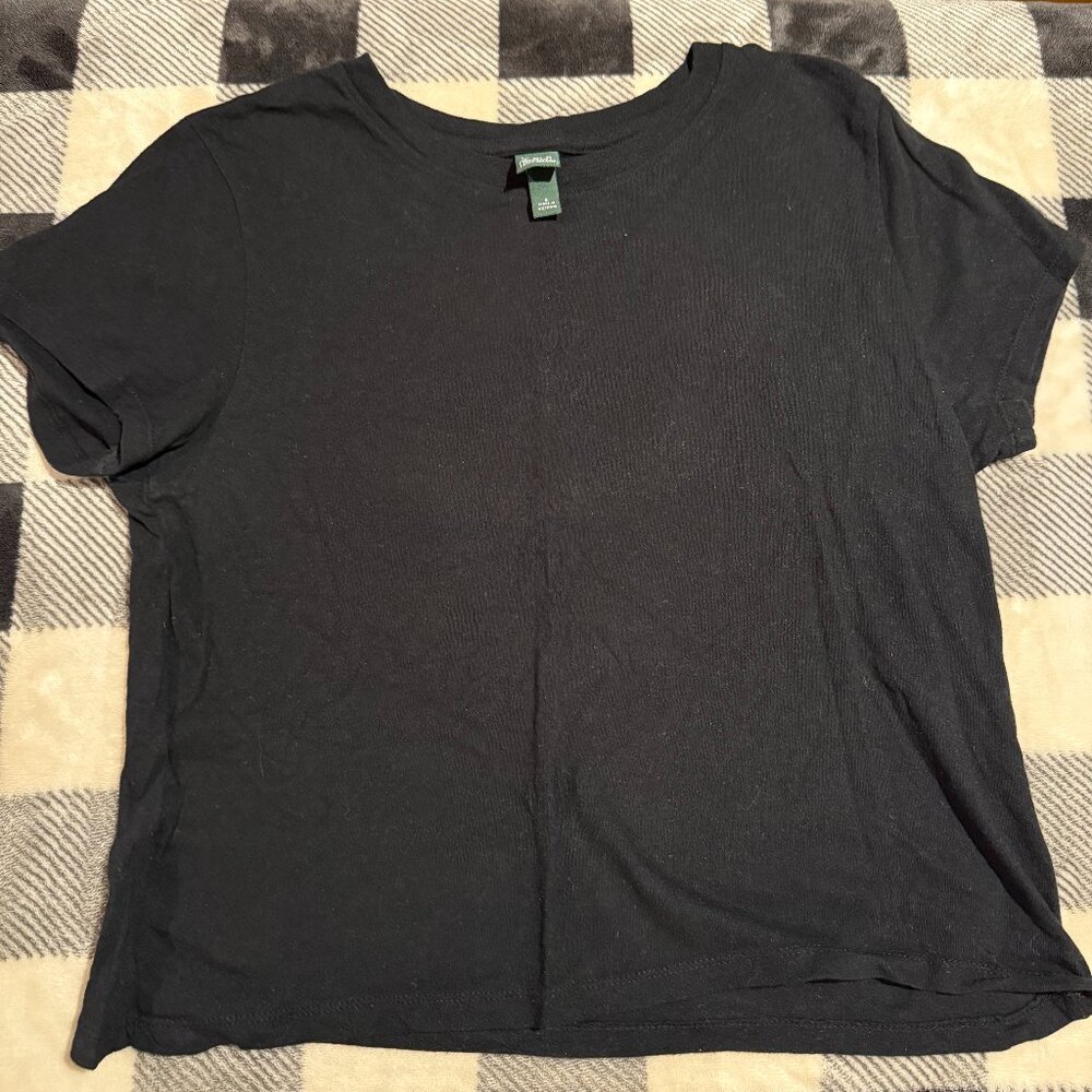 Wild Fable Women's Cropped Black T-shirt